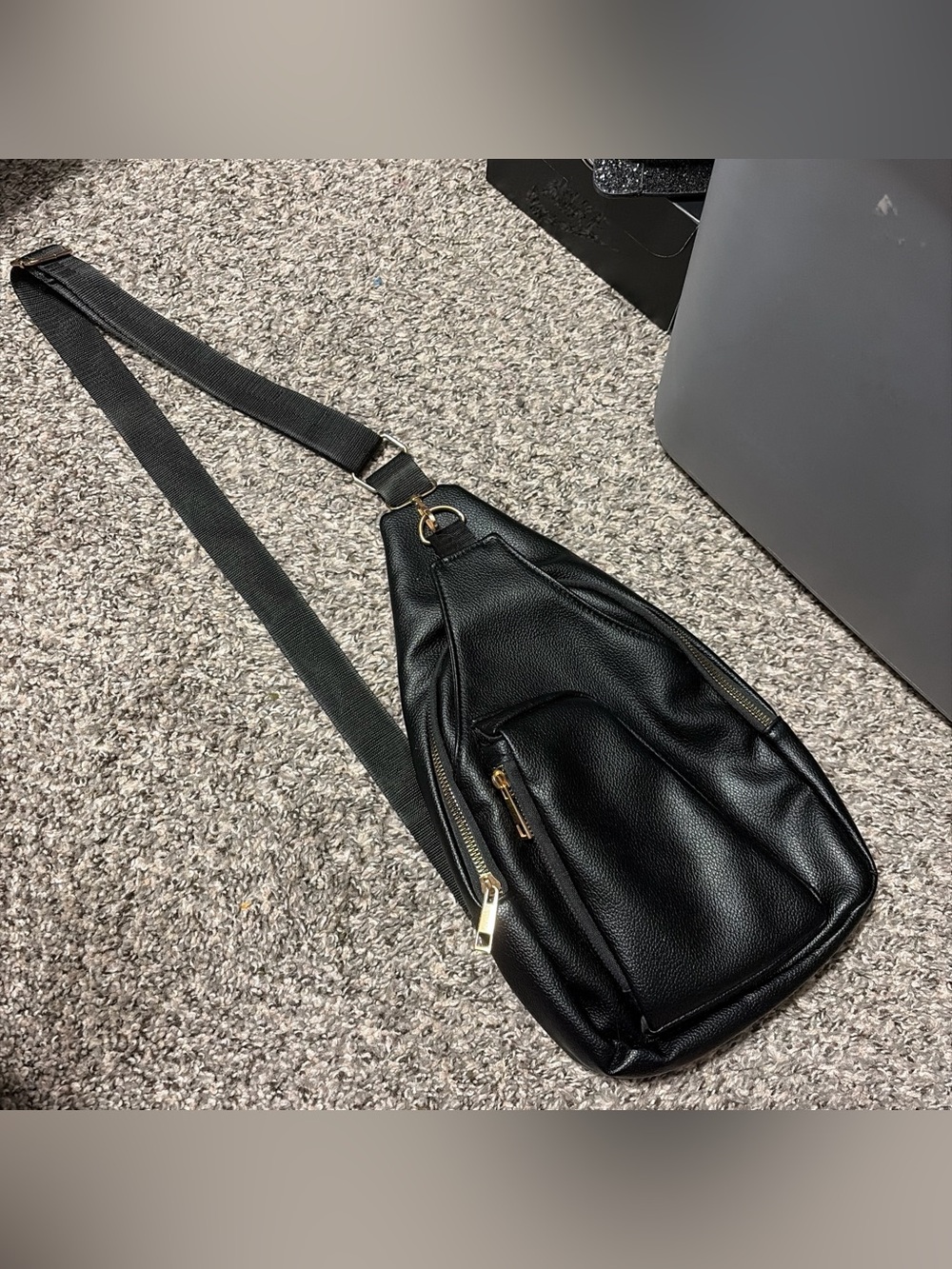 SHEIN Black Pebbled Crossbody Sling Bag with Gold Hardware